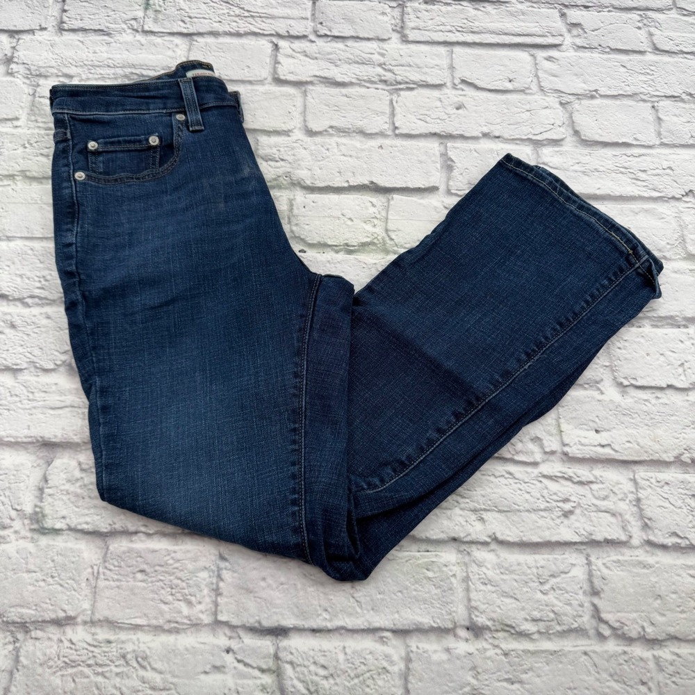 Levis Strauss 725 High Rise Bootcut Jeans Womens 29 Blue Denim 5 Pocket